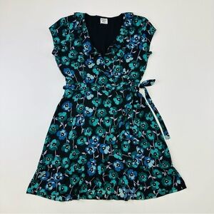 Aritzia Sunday Best Savoy blue coral short sleeve wrap belted dress Size 2